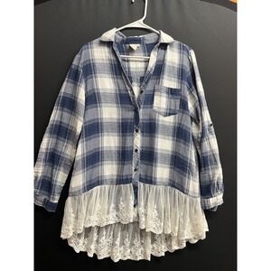 Top Plaid Lace Lined Flannel Button Up sz M